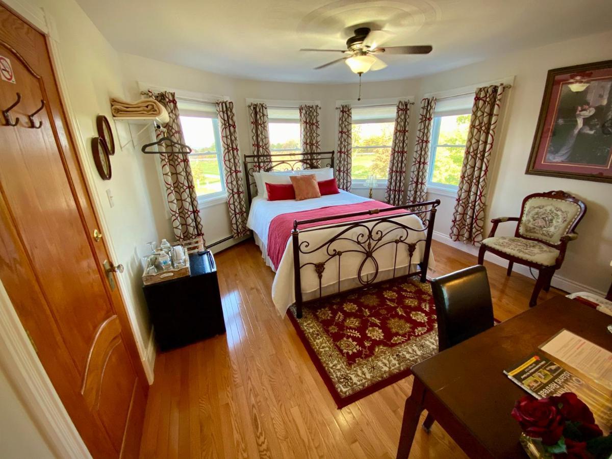 Twin Peaks B&B Mindemoya Ruang foto
